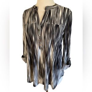 COCOMO Large Gray Black White 3/4 sleeve women’s Pintuck Blouse top shirt